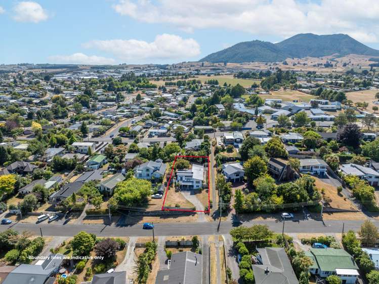 22 Sunset Street Hilltop_25