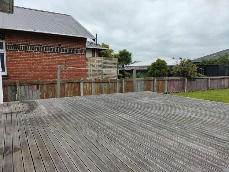 14 Crest Street Tainui_12