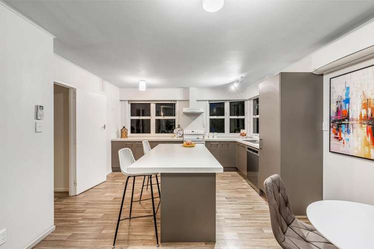 2/111 Hobsonville Road West Harbour_10