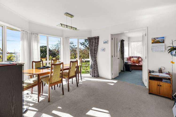 1 Cobbe Place Pomare_6