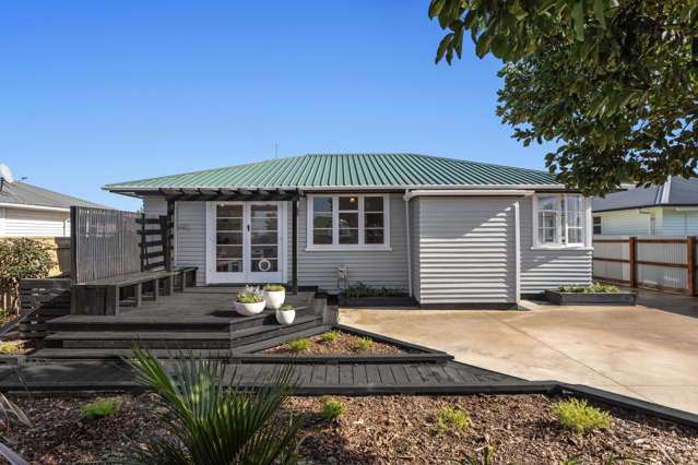 Beauty First Home or Investment - Potential Plus!