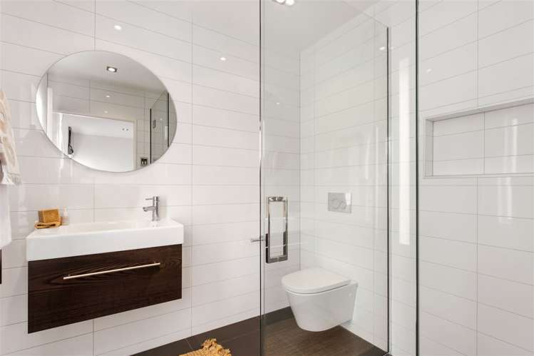 43 Hawkesbury Avenue Saint Albans_16