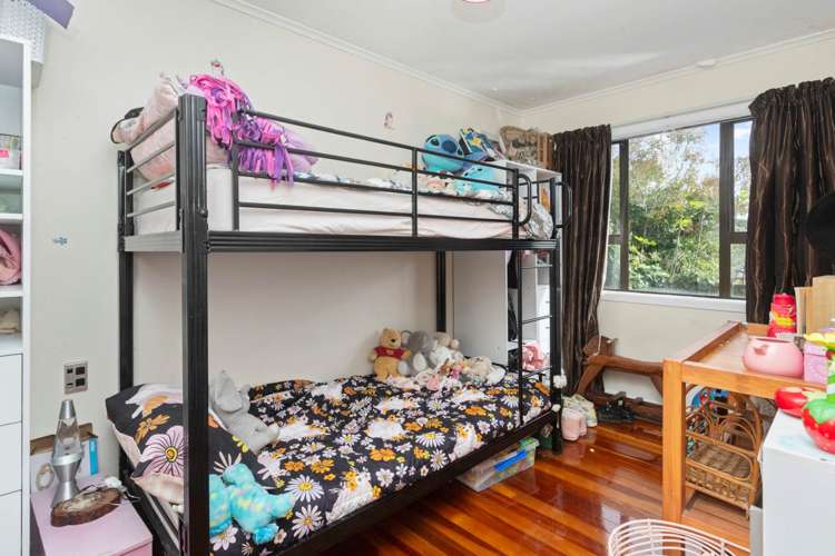 130 Rosier Road Glen Eden_10