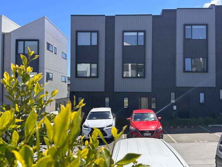 13 Pahoehoe Close Mount Wellington_5