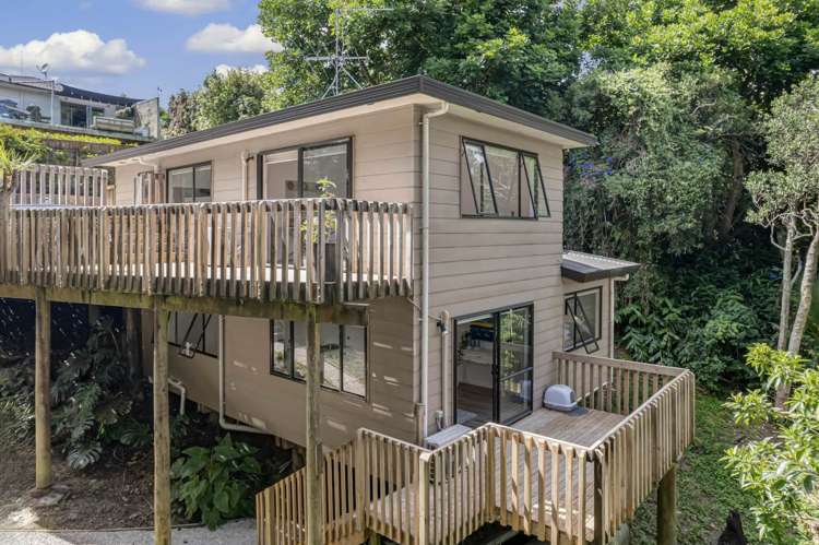 2/8a Verbena Road Birkdale_8