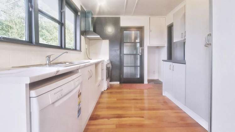 75 Forest Hill Road Henderson_4