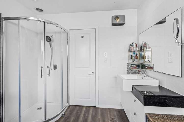 20 Oriana Crescent Hornby_10