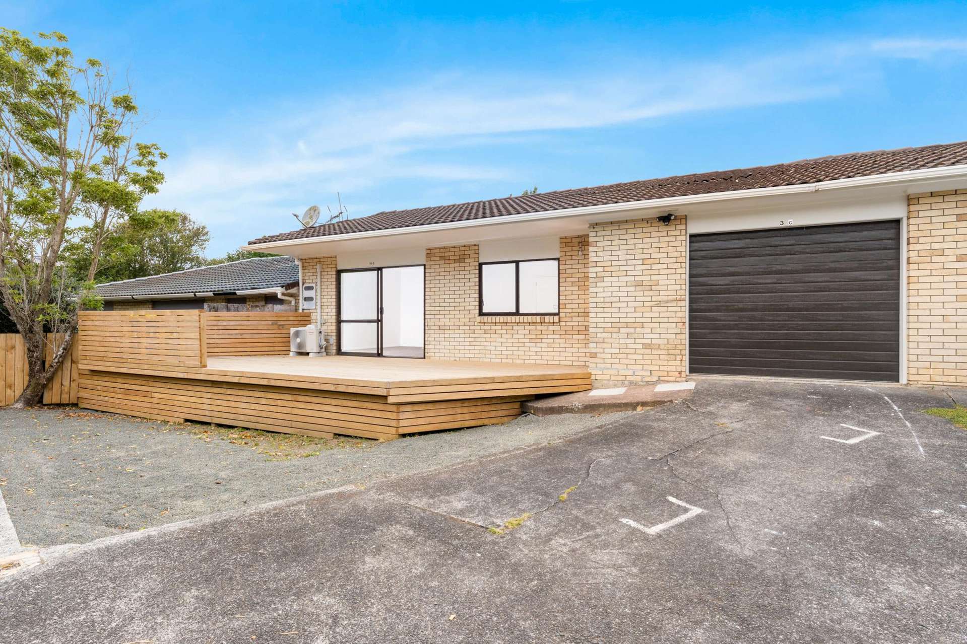 3/30 Trojan Crescent New Lynn_0