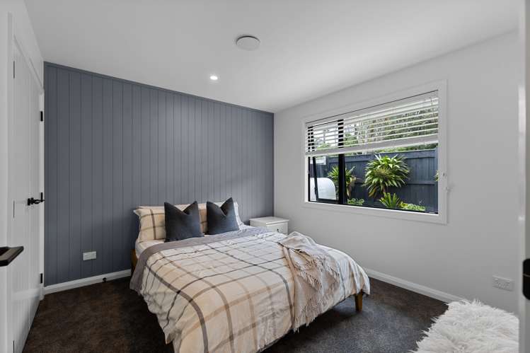 43 Coutts Way Fitzherbert_16