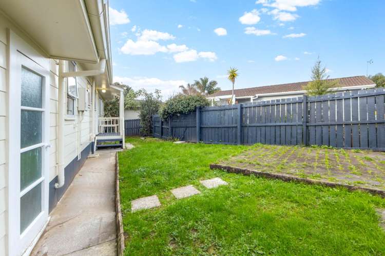 8 Katrina Place Massey_14