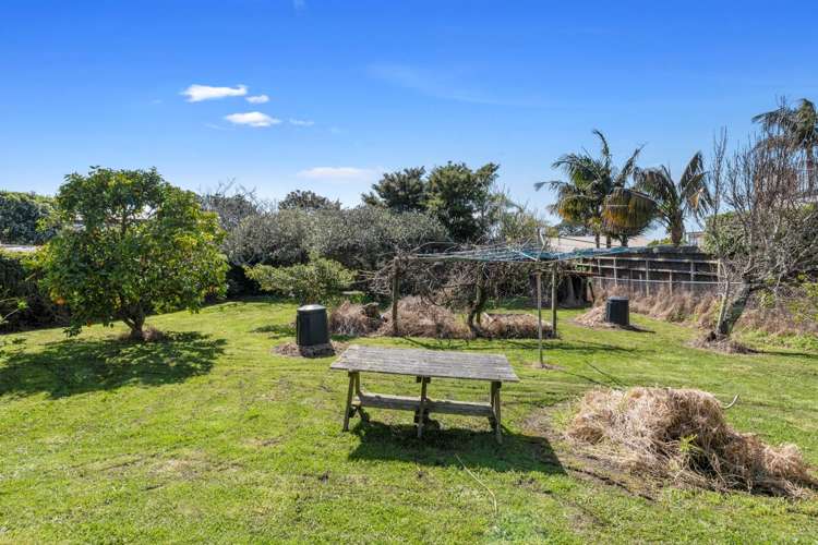 26 Merani Street Narrow Neck_9