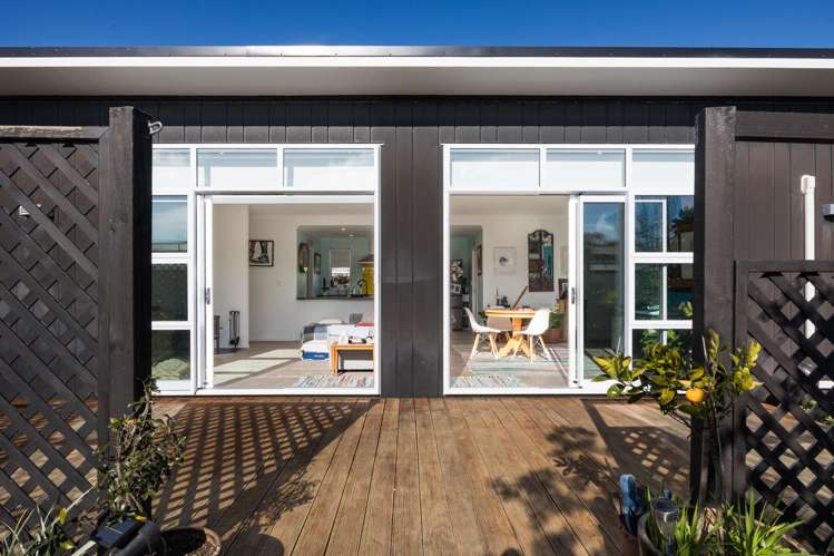 69 Nash Parade Foxton Beach_10