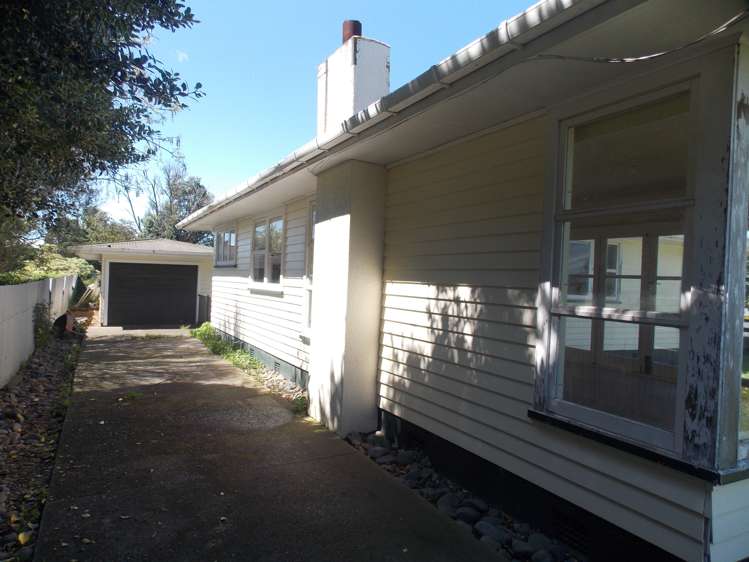 3 Clifton Street Bulls_18