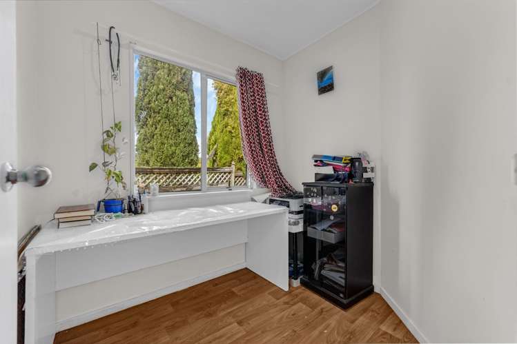 2/40 Chartwell Avenue Glenfield_11