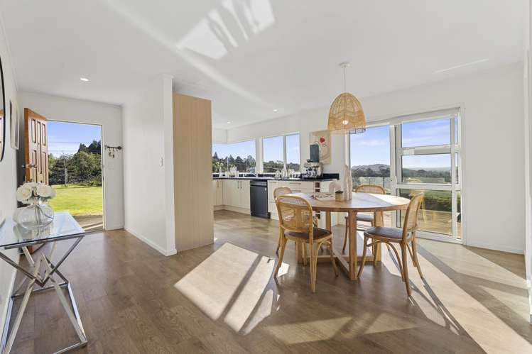233 Whitehills Road_5