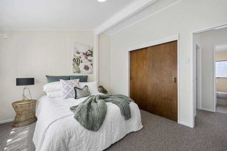 3/133 Queens Drive Lyall Bay_12