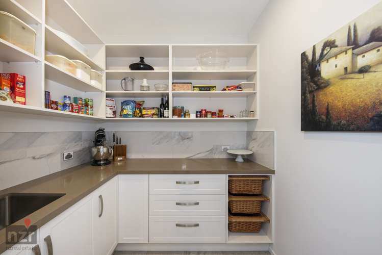 10 Mahi Grove Feilding_5