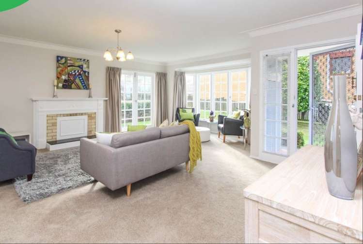 2/27 Nui Mana Place Te Atatu South_4