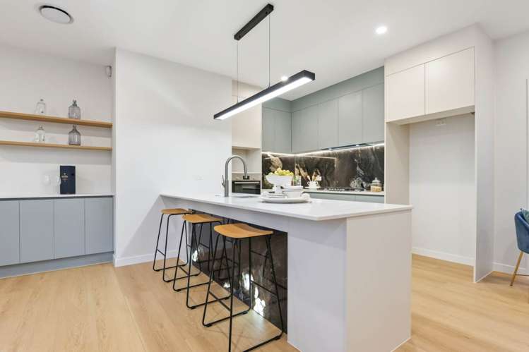 36 Furlough Road Papakura_7