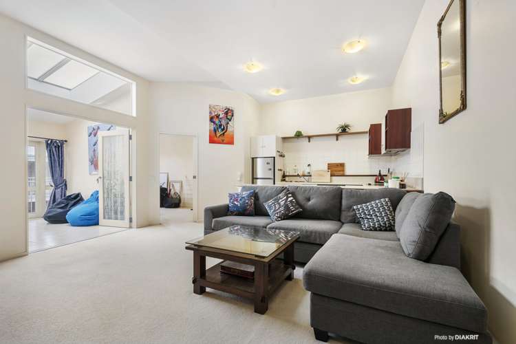 317/72 Herald Street Berhampore_3