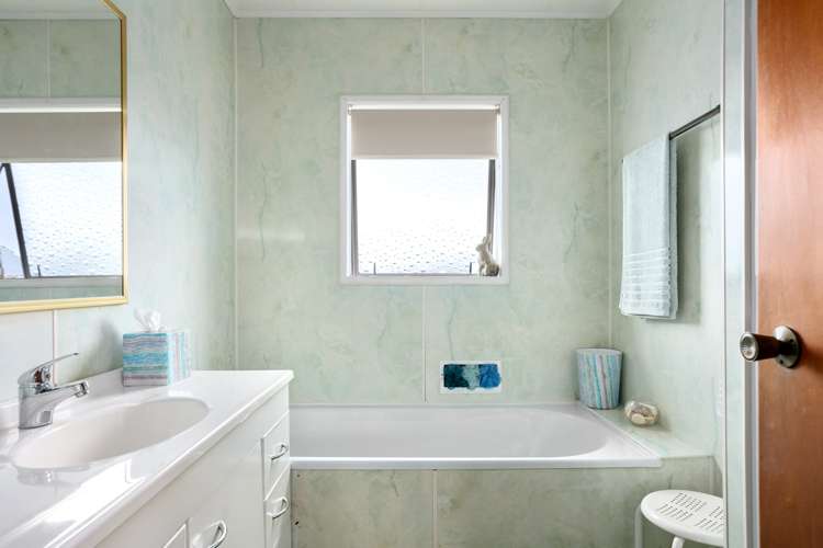 480 Nelson Road Riverdale_10