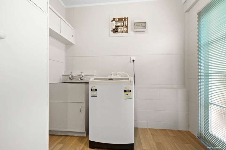 31 Taioma Crescent Te Atatu Peninsula_13