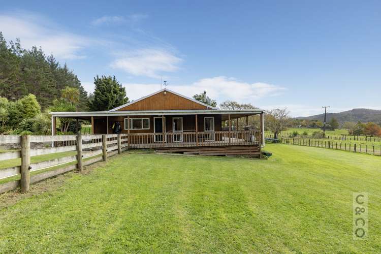 293 Ararimu Valley Road Helensville_40