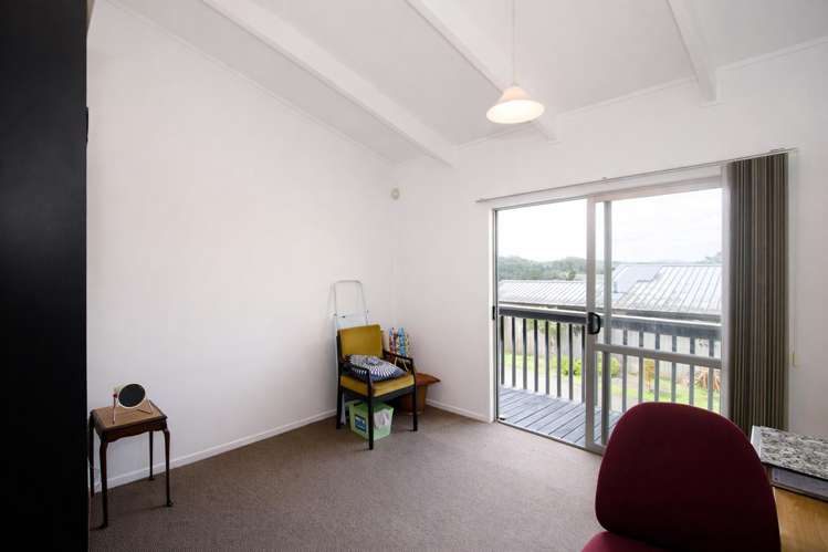 14 Lyon Road Waimauku_21