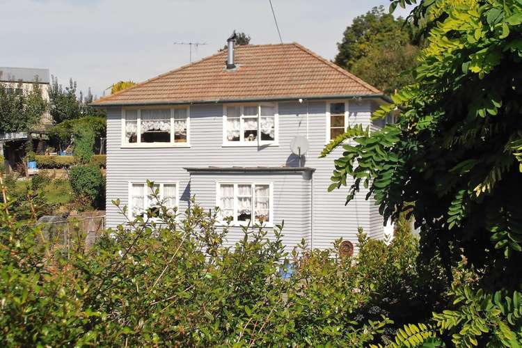 17 Tweedy Street Marchwiel_15