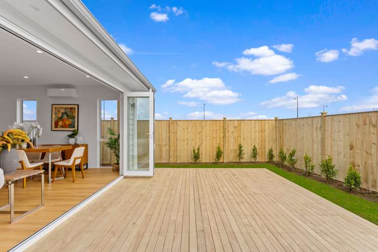 9a Uatoto Road Clarks Beach_19