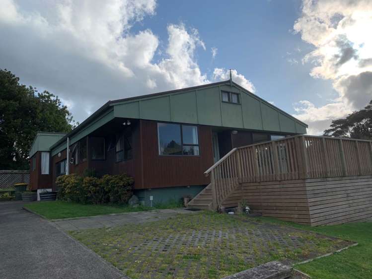 72 Gledstane Road Stanmore Bay_12