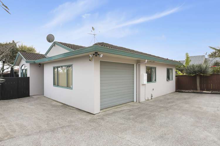 6 Crowther Street Blockhouse Bay_17