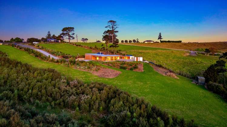 94 Amreins Road Waitakere_41