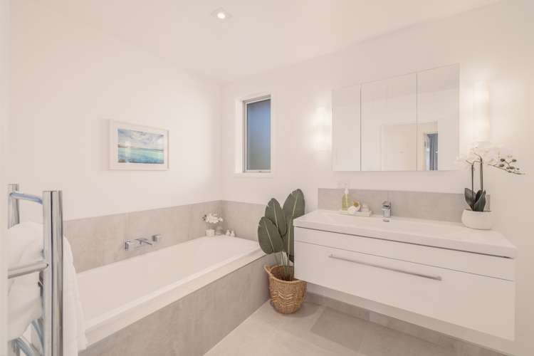 23 Celia Street Redcliffs_12