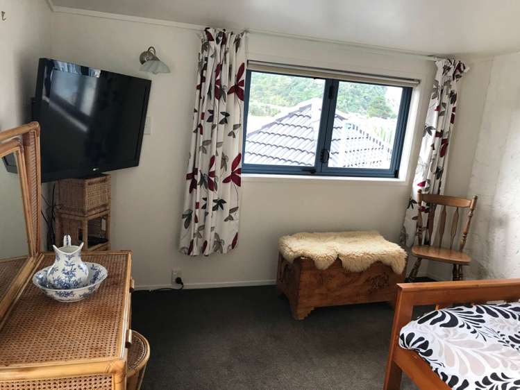 2f Weranui Road Waiwera_19
