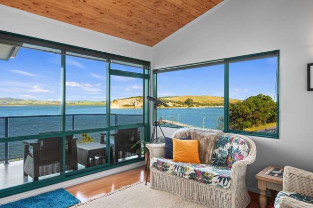 184 Beach Road Onerahi_2