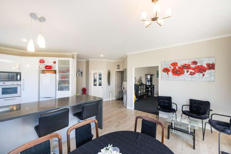 29 Clearview Drive Milson_11