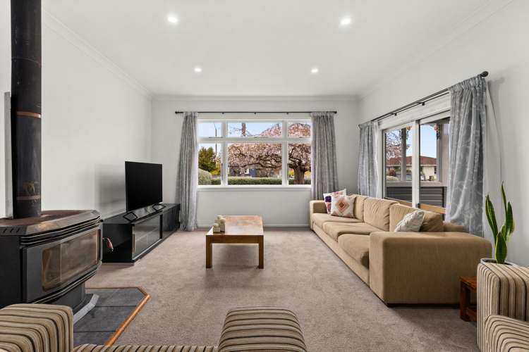 810 Queen Street East Parkvale_6