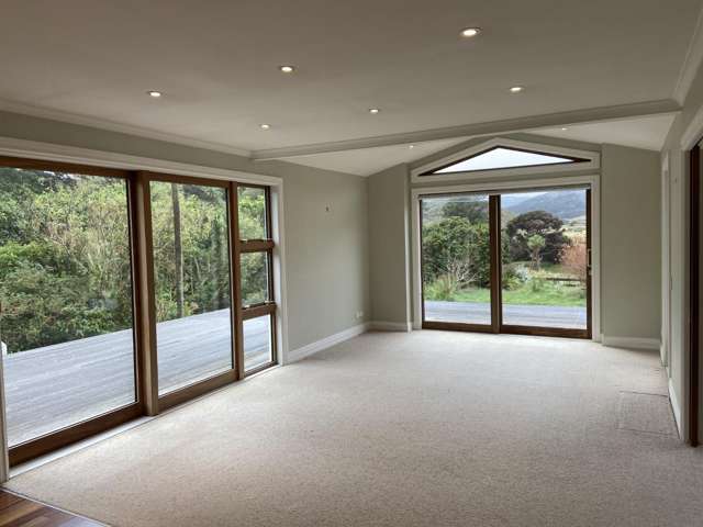 525 Muritai Road (House) 10600_3