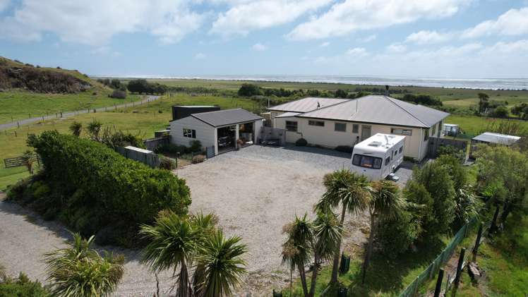 72 Havill Drive Hokitika_31