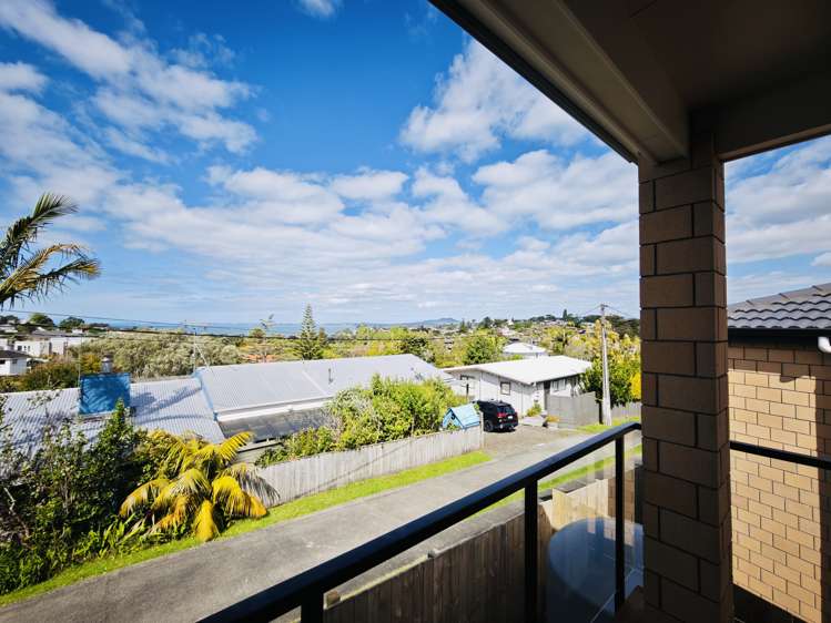 2/52 Channel View Rd Mairangi Bay_10
