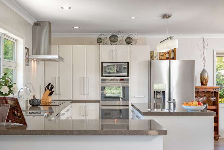 4 Frankie Stevens Place Riverstone Terraces_6