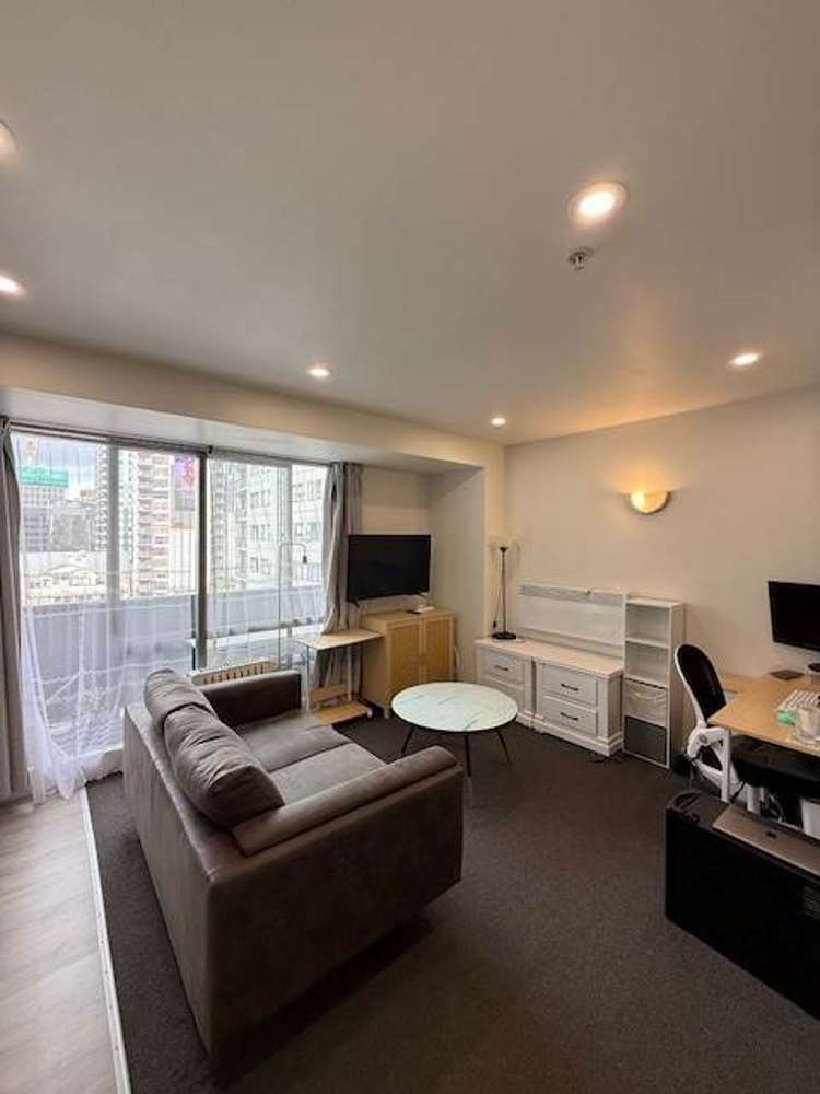 907/17 Vogel Lane City Centre_10