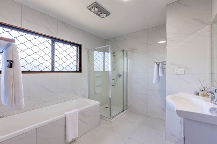 2/121 Blockhouse Bay Road Avondale_7