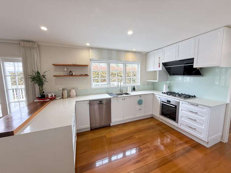 63b Long Drive St Heliers_8