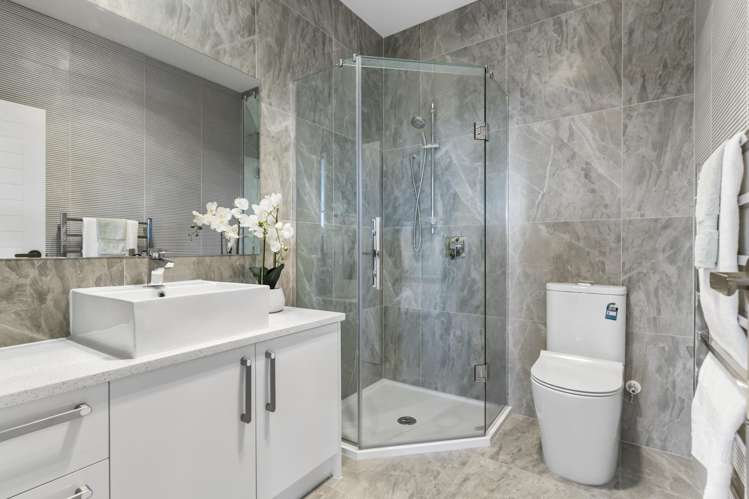 11 Atalanta Way Beachlands_21