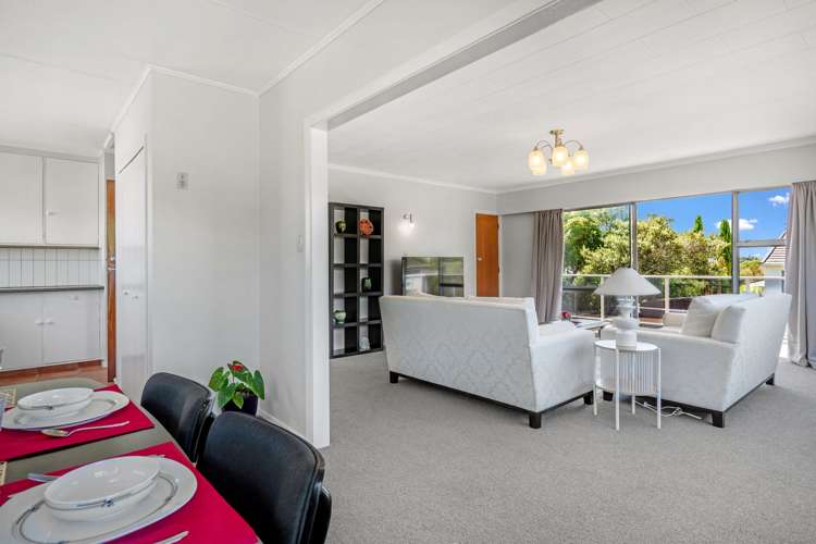 10 Cornwall Place Stoke_9