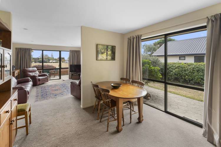 1 Appaloosa Avenue Richmond_5