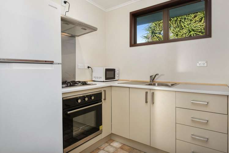 20 Lysnar Street Okitu_33