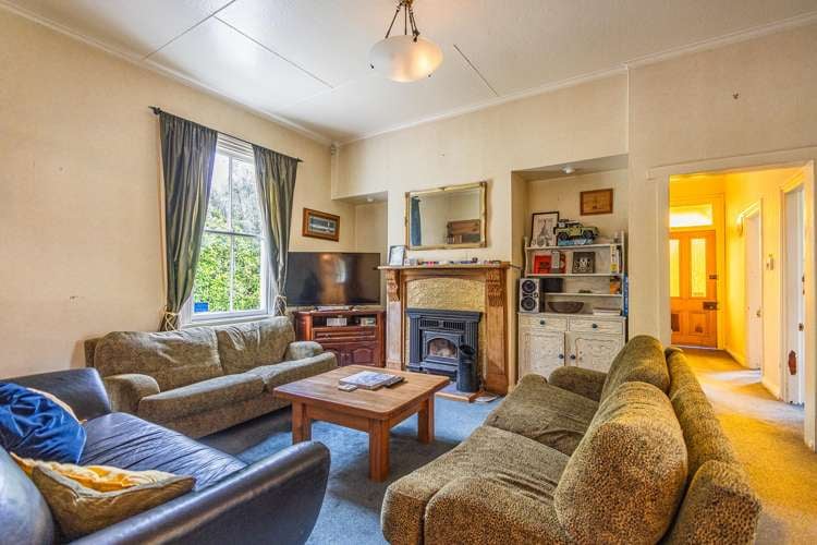 21 Railway Row Ohakune_11